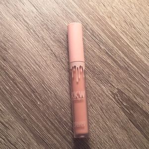 Kkw creme liquid lipstick
